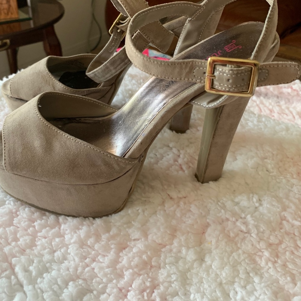 JustFab Platform Sandals
